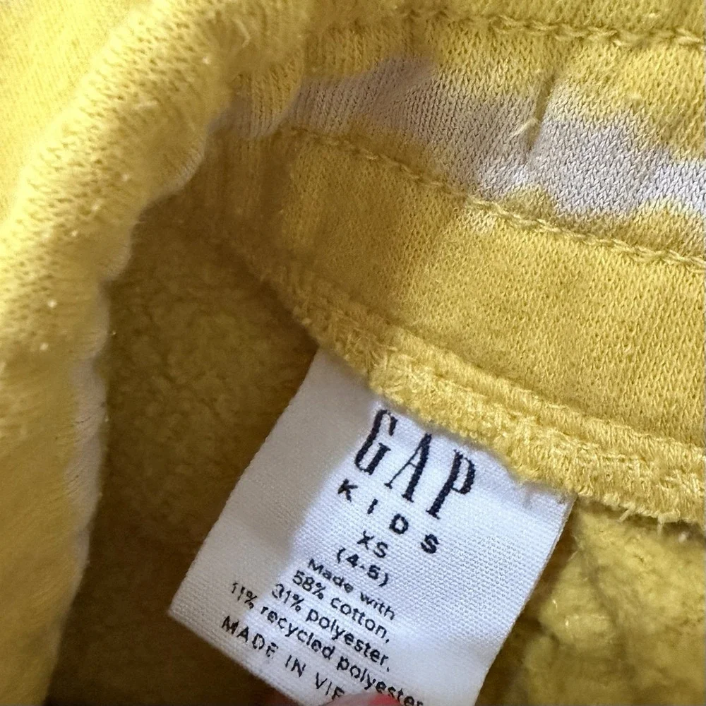 GAP Kids Yellow Sweatsuit Set 2pc  Sweatshirt Joggers Girls XS 4/5 School